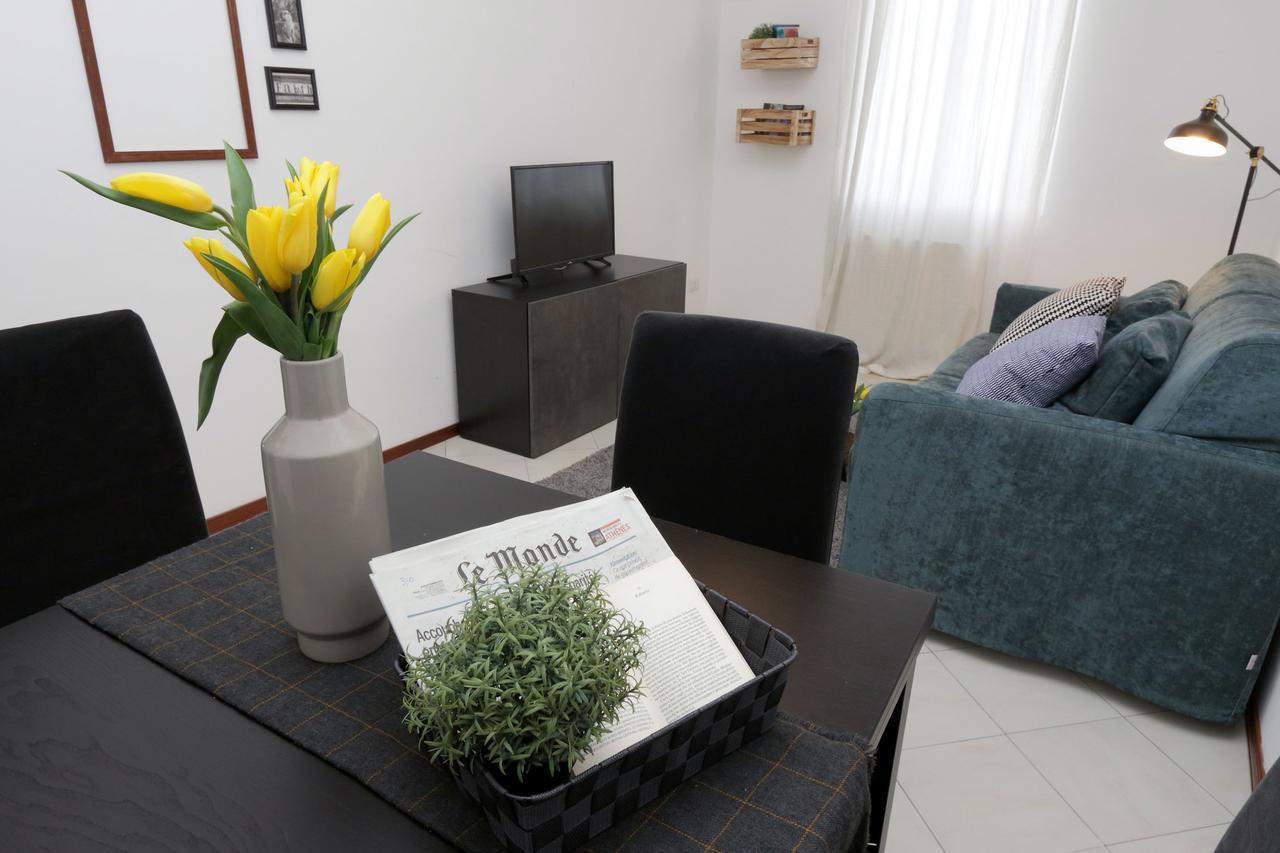 Central San Lorenzo Apartment Rome Bagian luar foto